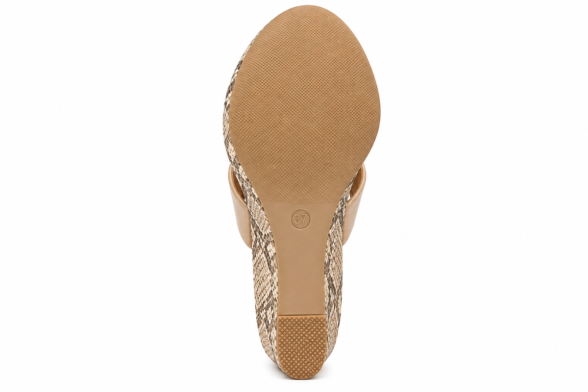 TOTOES Wedge Sandals
