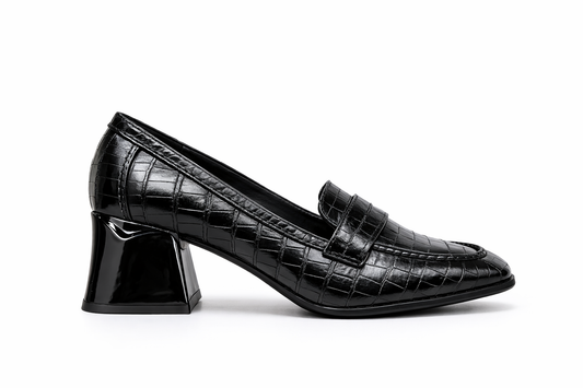 TOTOES Women’s Black Croc Textured Block Heel