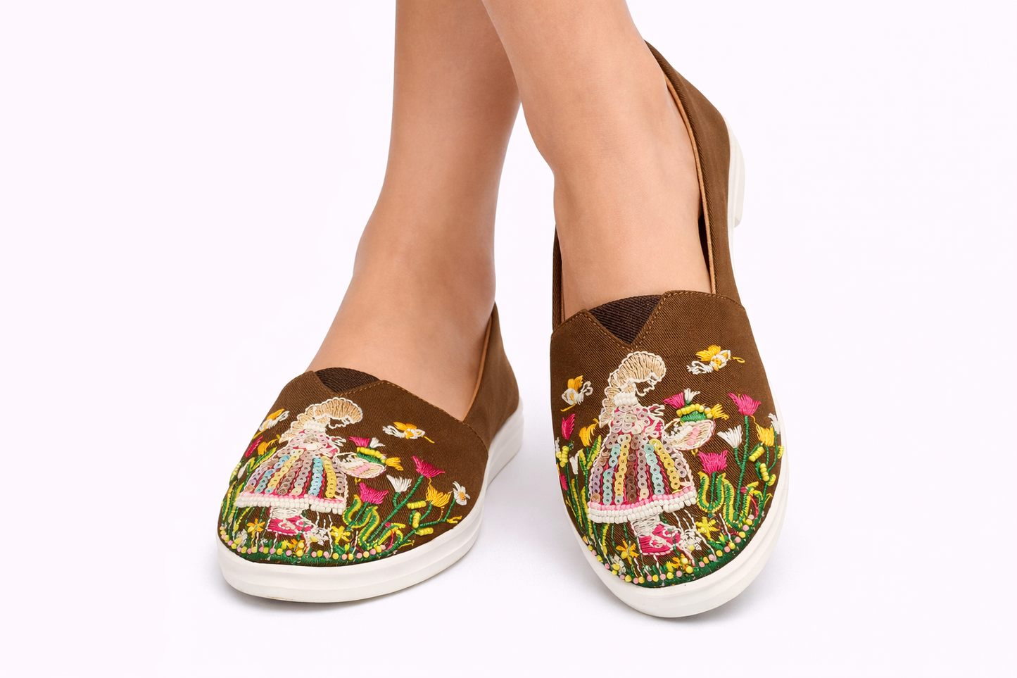TOTOES Gulnaar Garden Slip-Ons