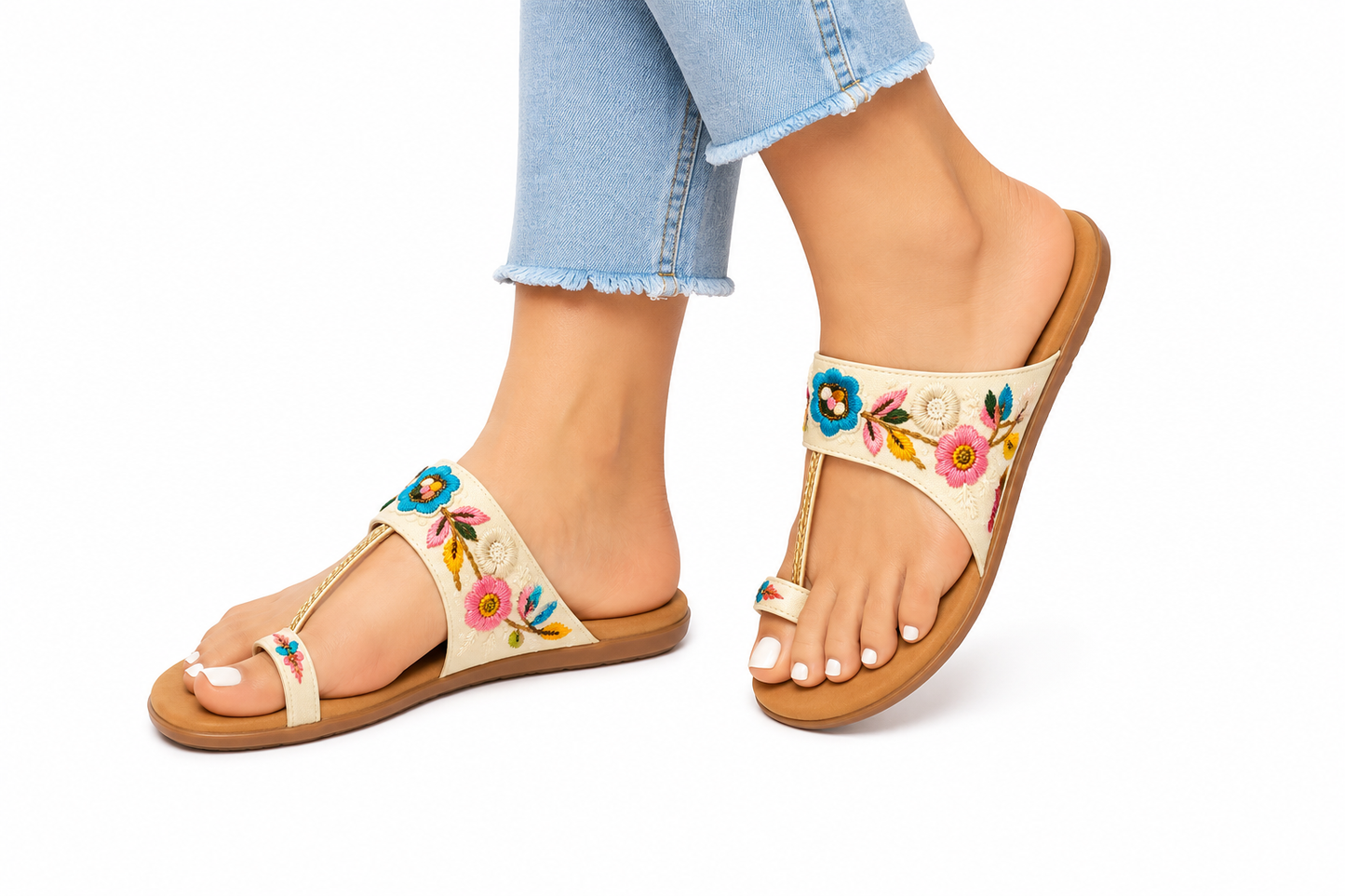 TOTOES Floral Embroidered Toe-Ring Flats